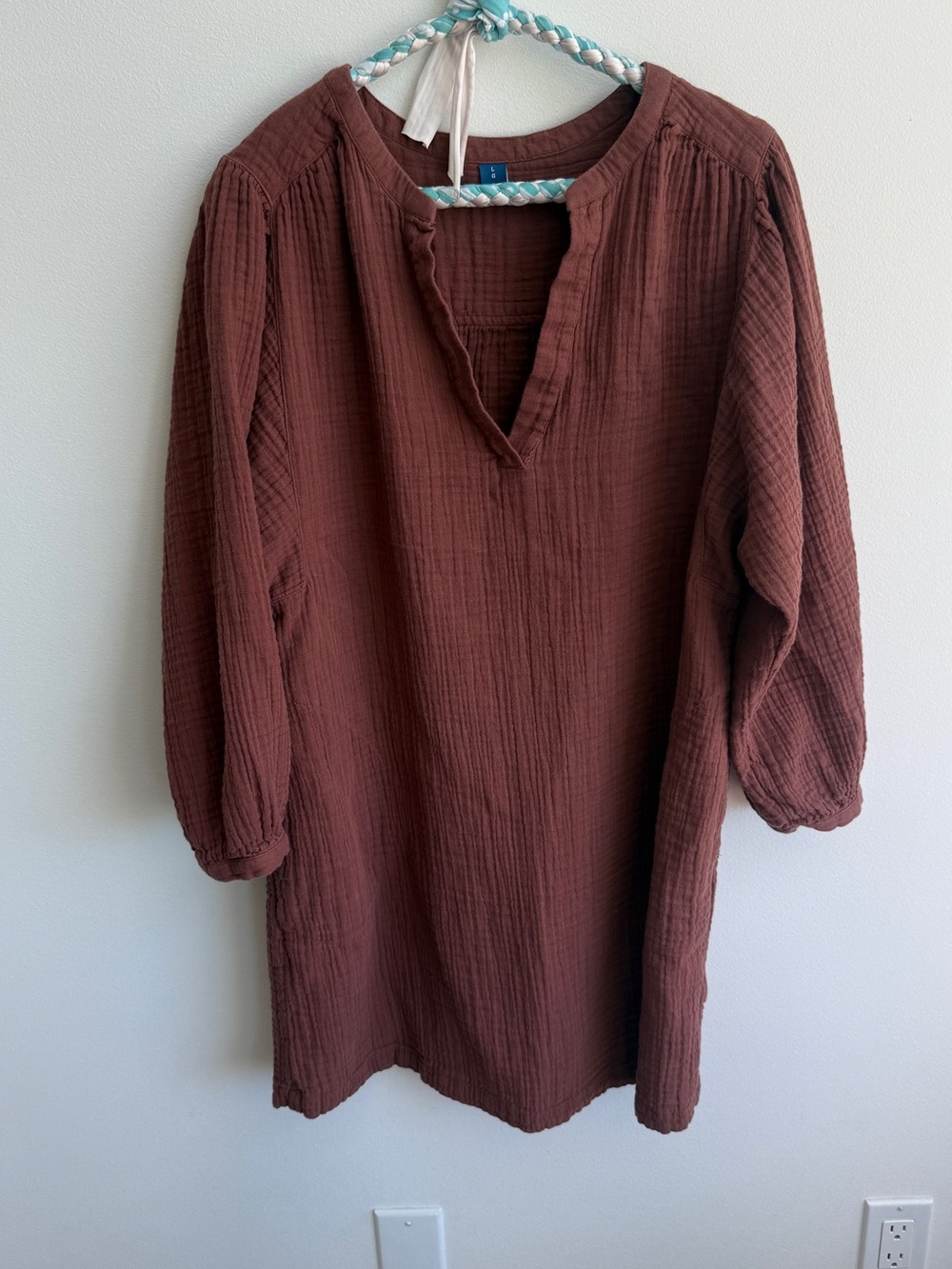 Old Navy Long-Sleeve Poet Mini Swing Dress
Large